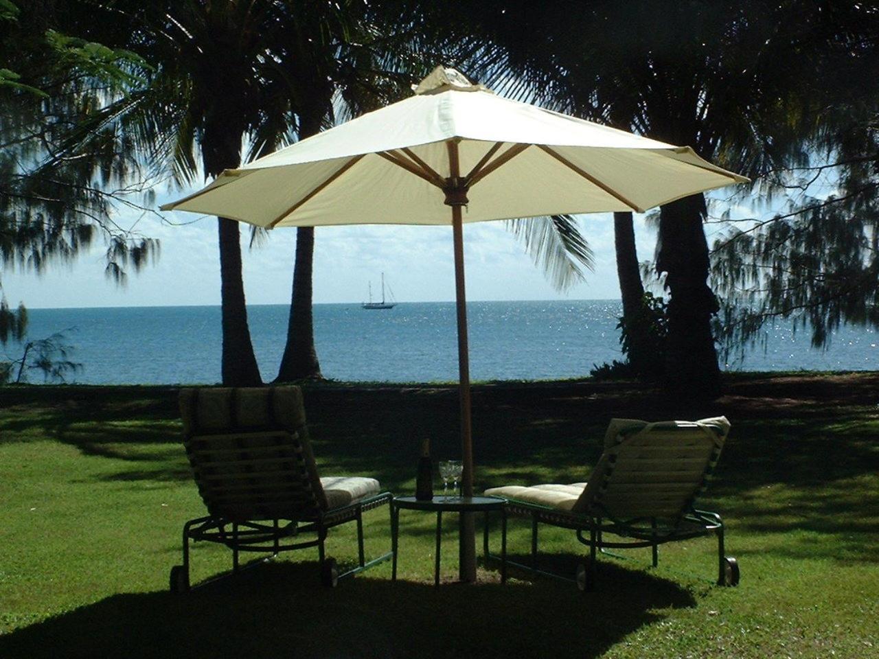 Beachside Holiday Units Bowen Exterior foto